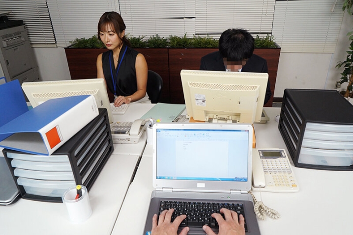 PXVR-241/pxvr00241のティザービジュアル1