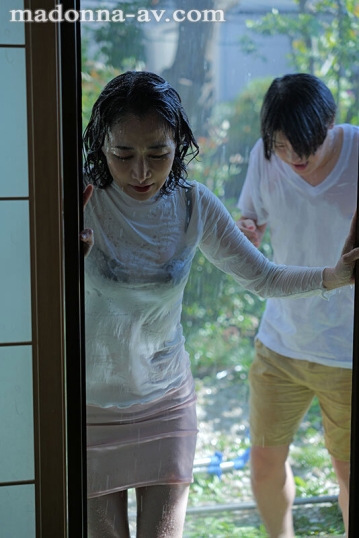ROE-222/roe00222のキービジュアル