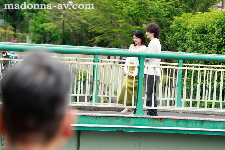 ROE-271/roe00271のキービジュアル