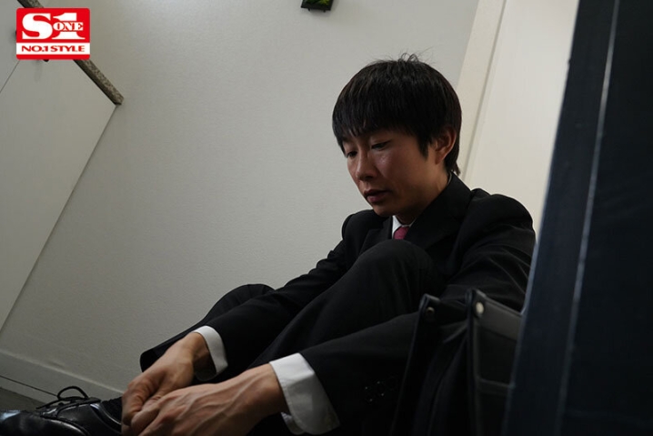 SONE-424/sone00424のティザービジュアル1