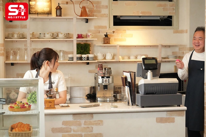 SONE-718/sone00718のキービジュアル