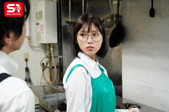 SONE-769/sone00769のティザービジュアル1