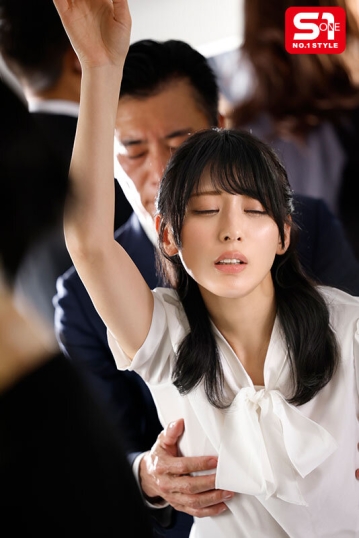 SONE-791/sone00791のティザービジュアル1