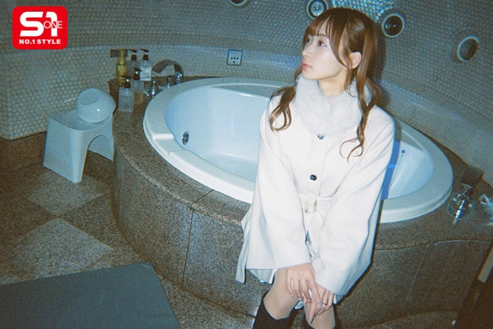 SONE-805/sone00805のティザービジュアル1