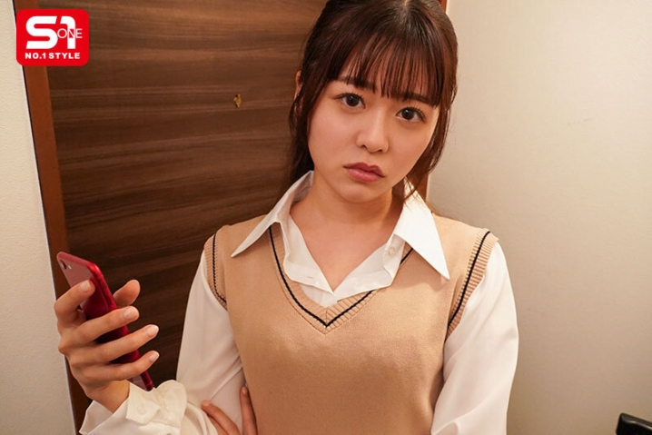 SONE-995/sone00995のティザービジュアル1