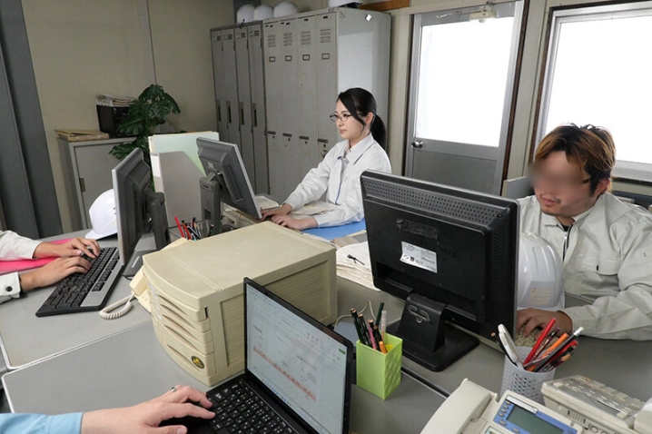 URVRSP-292/urvrsp00292のティザービジュアル1