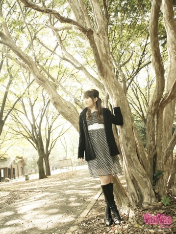 VINVIN-111/vinvin111のティザービジュアル1
